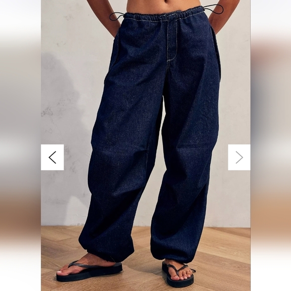 Urban Outfitters BDG Baggy Cargo Balloon Barrel Wide Leg Denim Pant Blue XS - Picture 4 of 16